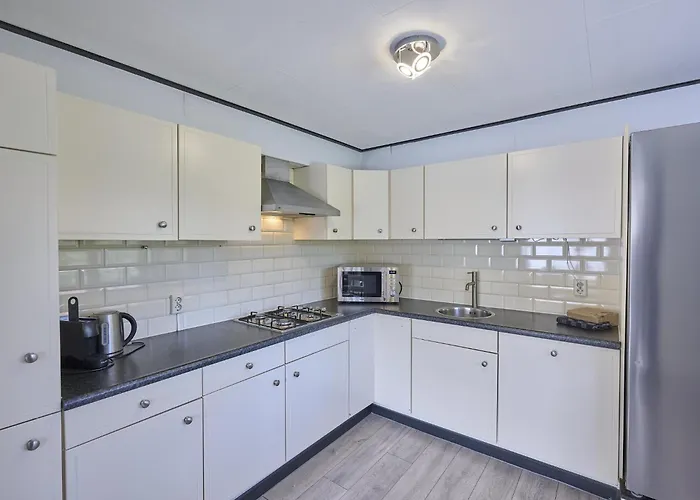 Prázdninový dům T Kaatsheuveltje 1 *